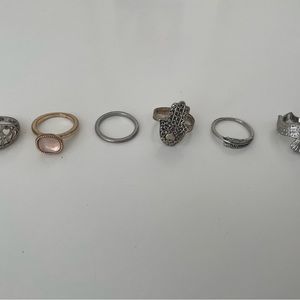 🎉 3/$10 bundle of rings